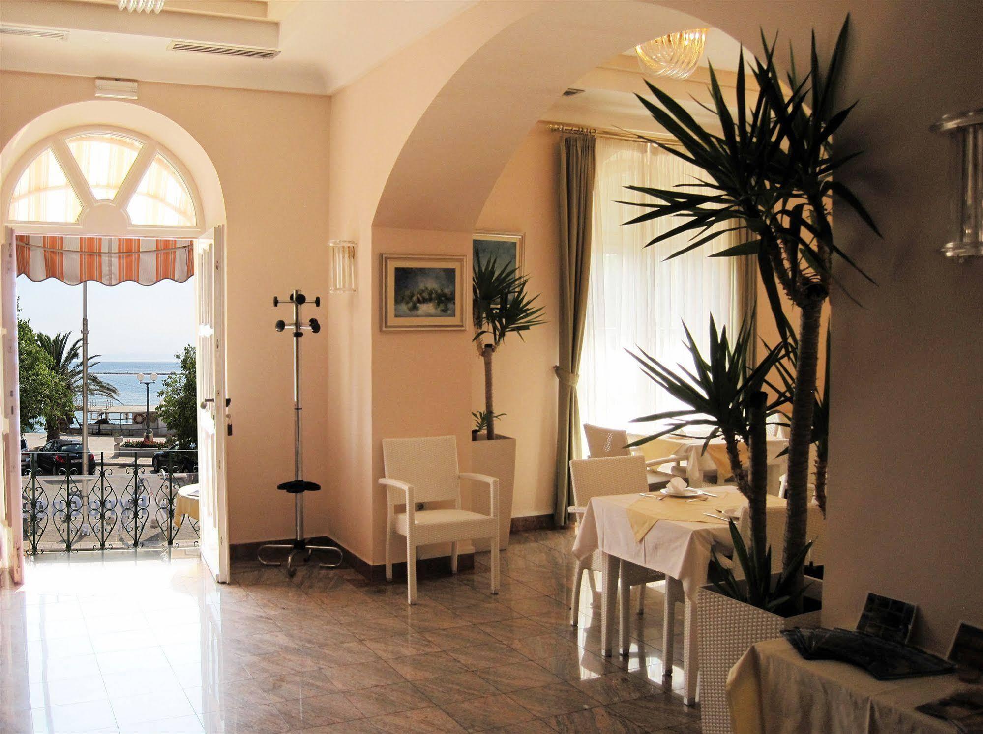 Heritage Hotel Porin Makarska Eksteriør billede